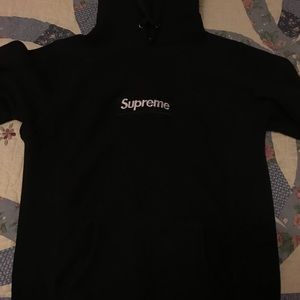 FW16 Supreme Black Box Logo Hoodie